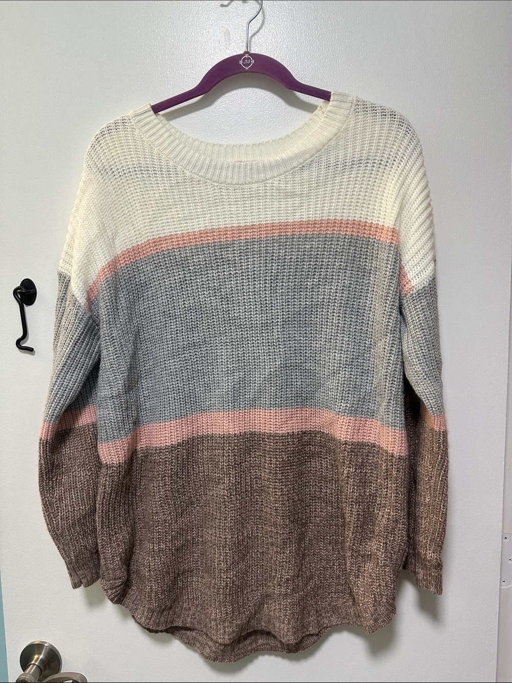 SO sweater size 1X